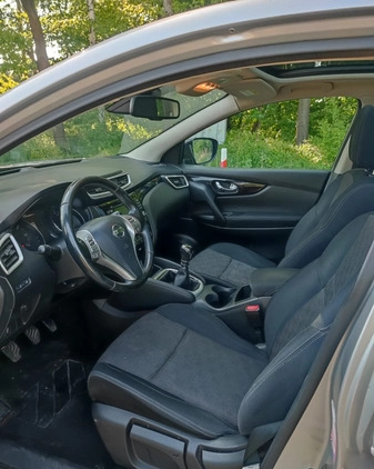 Nissan Qashqai cena 52500 przebieg: 152453, rok produkcji 2014 z Kraśnik małe 191